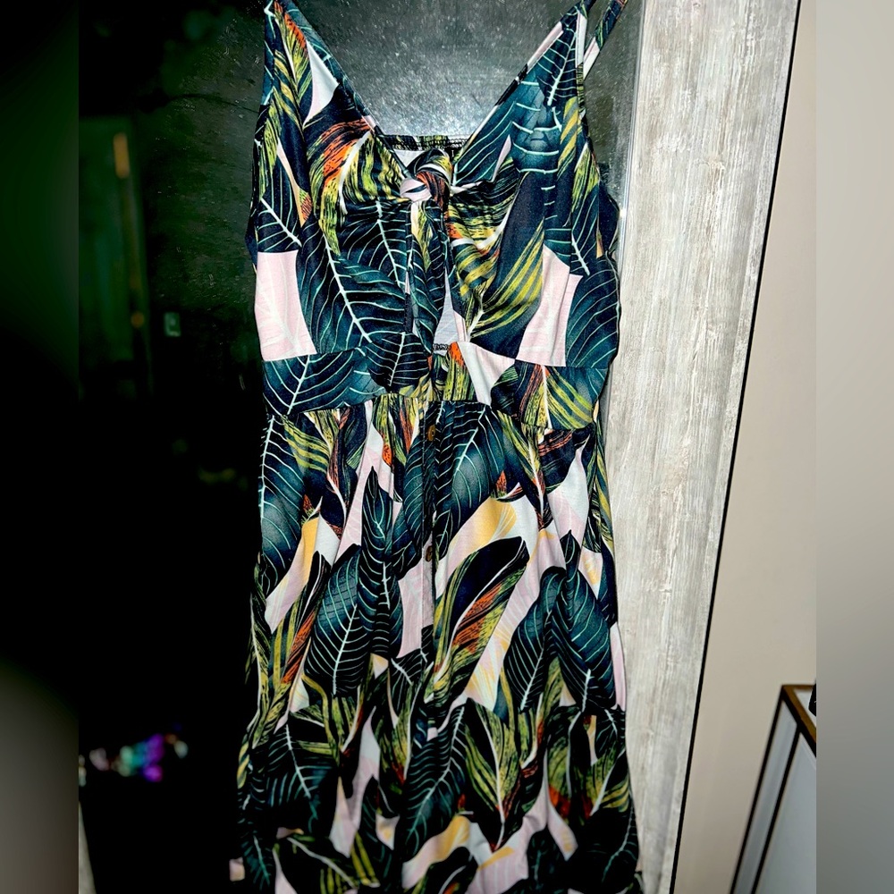 Super cute tropical dress